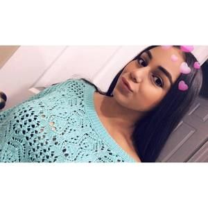 Meet your Posher, Khaleana